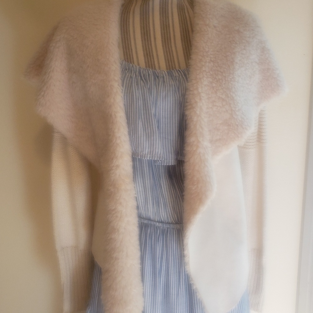 Coffee Shop New York shearling sweater